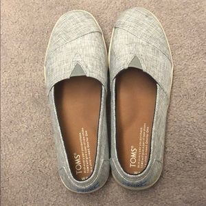 Toms slip on size 8